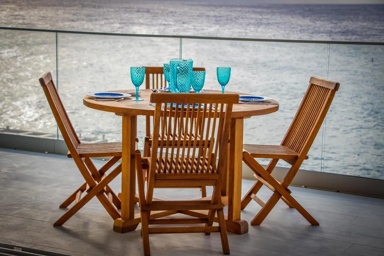 ווסט ביי Lighthouse Point Residences ווסט ביי
