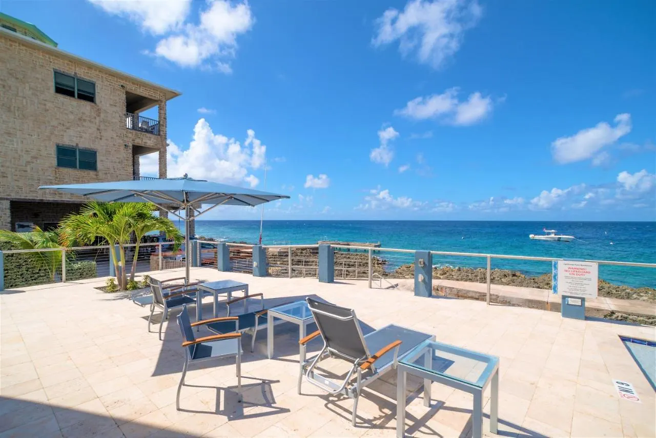 דירה ווסט ביי Lighthouse Point Residences